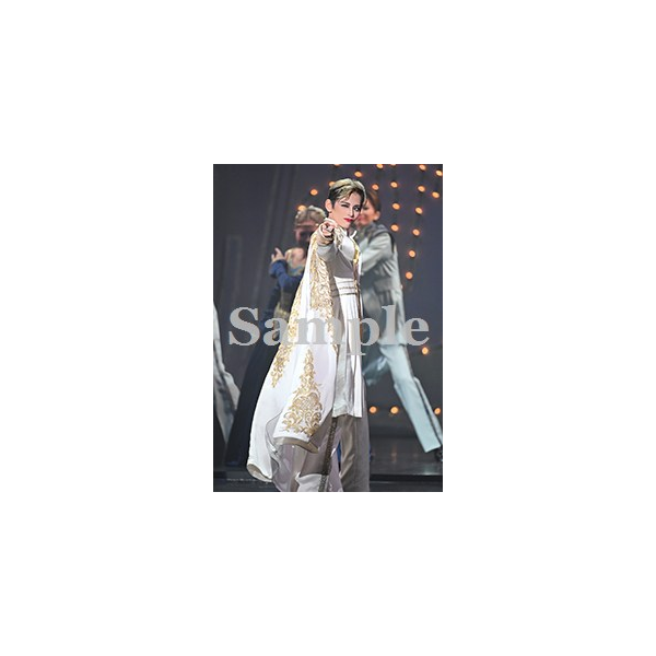 朝美絢 舞台写真／雪組大劇場公演『ボー・ブランメル～美しすぎた男～』『Prayer～祈り～』