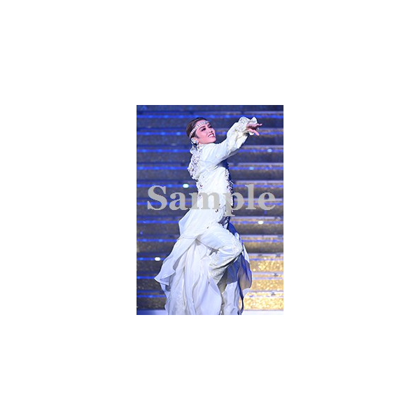 暁千星 舞台写真／星組大劇場公演『恋する天動説』『DYNAMIC NOVA』