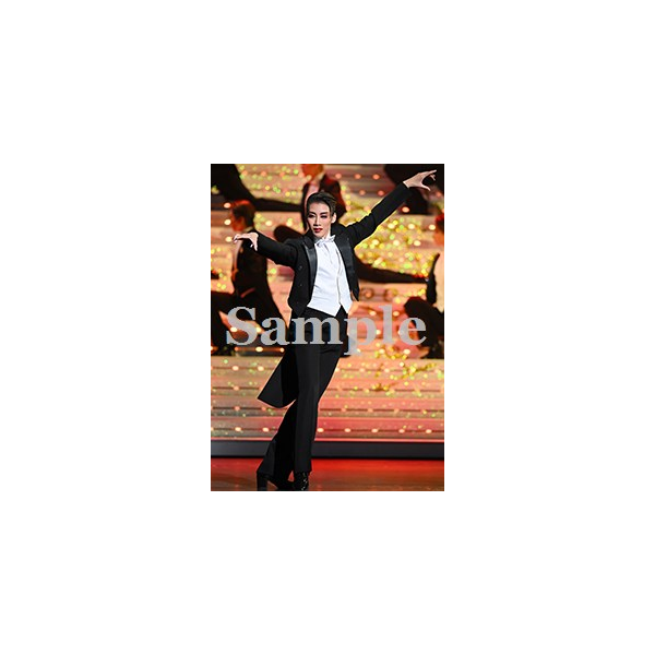 鷹翔千空 舞台写真／宙組博多座公演『愛するには短すぎる』