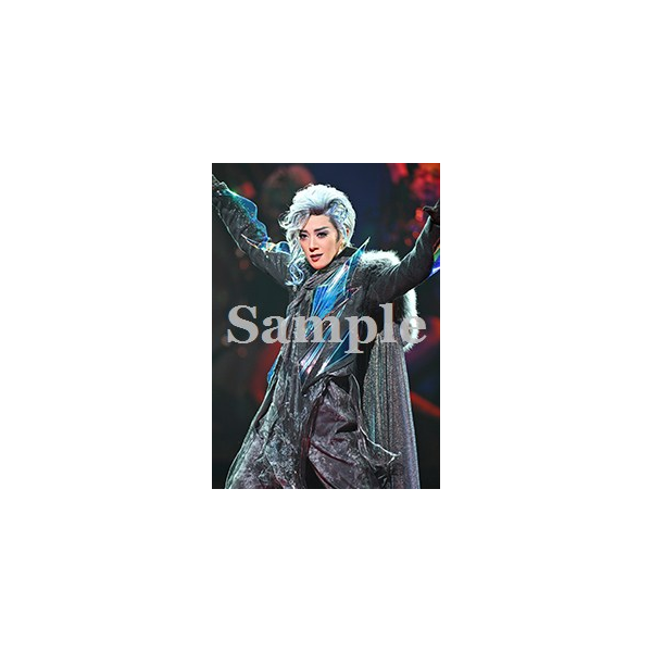 風間柚乃 舞台写真／月組大劇場公演『RYOFU』『水晶宮殿』