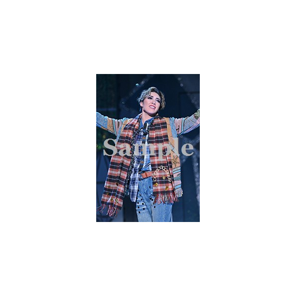 風間柚乃 舞台写真／月組大劇場公演『RYOFU』『水晶宮殿』