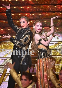 紅ゆずるB 退団2L5枚組舞台写真／「紅ゆずるサヨナラショー」