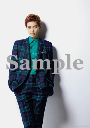 2022宝塚GRAPHポスター（9月号）彩風咲奈A