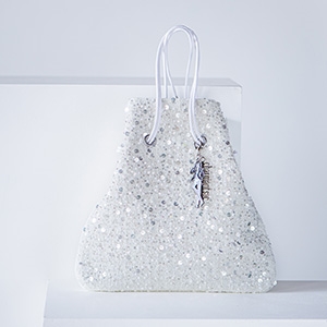 巾着バッグ【ホワイト】／Charmantsac