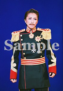初風緑 舞台写真／2005年月組大劇場公演『エリザベート』