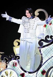 壮 一帆 特別出演舞台写真／月組大劇場公演『ベルサイユのばら』―オスカルとアンドレ編―