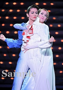 壮・龍 特別出演舞台写真／月組大劇場公演『ベルサイユのばら』―オスカルとアンドレ編―