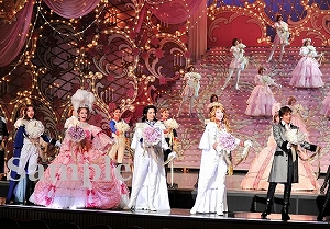 フィナーレ 特別出演舞台写真／月組大劇場公演『ベルサイユのばら』―オスカルとアンドレ編―
