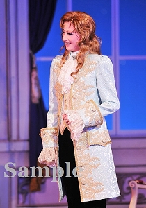 明日海 りお 役替わり舞台写真／月組大劇場公演『ベルサイユのばら』―オスカルとアンドレ編―