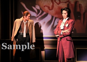 悠未・愛月 舞台写真／宙組梅田芸術劇場シアター・ドラマシティ公演『逆転裁判3  検事マイルズ･エッジワース』