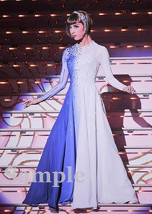 明日海 りお 舞台写真／月組東京公演『ベルサイユのばら』―オスカルとアンドレ編―