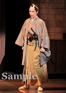 早霧 せいな 舞台写真／雪組中日劇場公演『若き日の唄は忘れじ』『Shining Rhythm!』