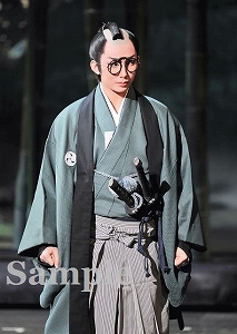 沙央 くらま 舞台写真／雪組中日劇場公演『若き日の唄は忘れじ』『Shining Rhythm!』