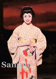 愛加 あゆ 舞台写真／雪組中日劇場公演『若き日の唄は忘れじ』『Shining Rhythm!』