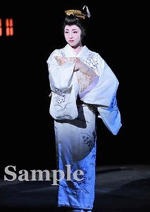 愛加 あゆ 舞台写真／雪組中日劇場公演『若き日の唄は忘れじ』『Shining Rhythm!』