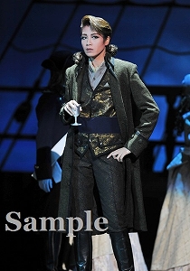 悠未 ひろ 舞台写真／宙組大劇場公演『モンテ・クリスト伯』『Amour de 99!! ―99年の愛―』