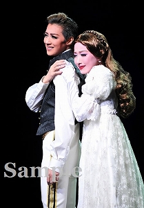 凰稀・実咲 舞台写真／宙組大劇場公演『モンテ・クリスト伯』『Amour de 99!! ―99年の愛―』