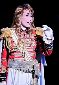 早霧 せいな 舞台写真／雪組大劇場公演『ベルサイユのばら』―フェルゼン編―