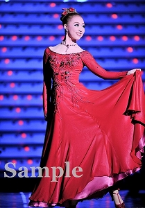 愛加 あゆ 舞台写真／雪組大劇場公演『ベルサイユのばら』―フェルゼン編―