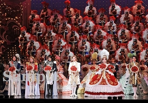 フィナーレ 特別出演舞台写真／雪組大劇場公演『ベルサイユのばら』―フェルゼン編―