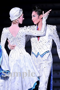 柚希・凰稀 ポケットスチール／雪組大劇場公演『ベルサイユのばら』―フェルゼン編―