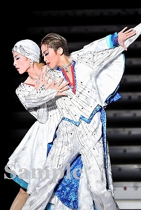 龍・早霧 ポケットスチール／雪組大劇場公演『ベルサイユのばら』―フェルゼン編―