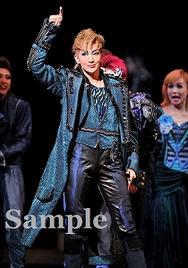 紅 ゆずる 役替わり舞台写真／星組大劇場公演『ロミオとジュリエット』