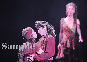 凰稀・緒月 舞台写真／宙組東京公演『モンテ・クリスト伯』『Amour de 99!! ―99年の愛―』