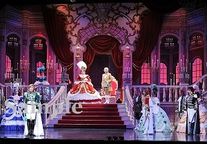 彩風 他 舞台写真／雪組新人公演『ベルサイユのばら』―フェルゼン編―