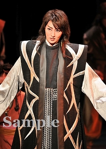 珠城りょう 舞台写真／月組バウホール公演『月雲（つきぐも）の皇子（みこ）』