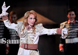 早霧 せいな 舞台写真／雪組東京公演『ベルサイユのばら』―フェルゼン編―