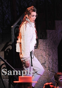 紅 ゆずる 舞台写真／星組東京公演『ロミオとジュリエット』