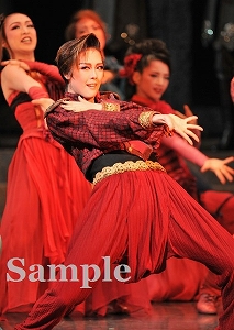 麻央 侑希 舞台写真／星組東京公演『ロミオとジュリエット』