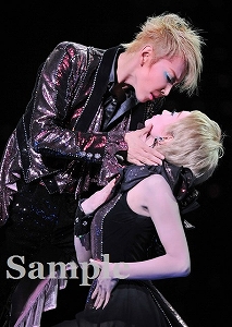 柚希・夢咲 舞台写真／星組東京公演『ロミオとジュリエット』