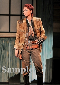 七海 ひろき 舞台写真／宙組バウホール公演『the WILD Meets the WILD』