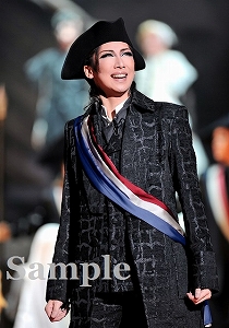 春風 弥里 舞台写真／花組大劇場公演『愛と革命の詩（うた）―アンドレア・シェニエ―』『Mr. Swing!』