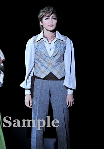 鳳 真由 舞台写真／花組大劇場公演『愛と革命の詩（うた）―アンドレア・シェニエ―』『Mr. Swing!』