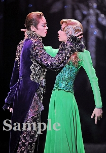 蘭寿・柚香 舞台写真／花組大劇場公演『愛と革命の詩（うた）―アンドレア・シェニエ―』『Mr. Swing!』