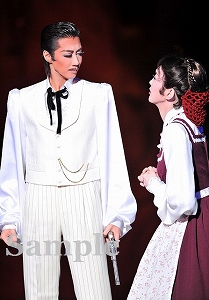 凰稀・朝夏 舞台写真／宙組大劇場公演『風と共に去りぬ』