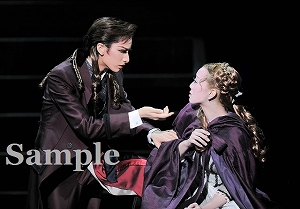 柚香・朝月 舞台写真／花組新人公演『愛と革命の詩（うた）―アンドレア・シェニエ―』