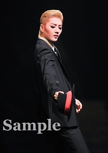 芹香 斗亜 舞台写真／花組東京公演『愛と革命の詩（うた）―アンドレア・シェニエ―』『Mr. Swing!』