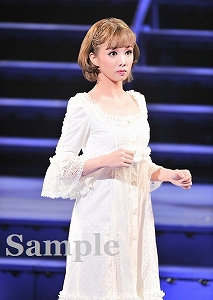 妃海 風 舞台写真／星組梅田芸術劇場シアター・ドラマシティ公演『日のあたる方（ほう）へ　―私という名の他者―』