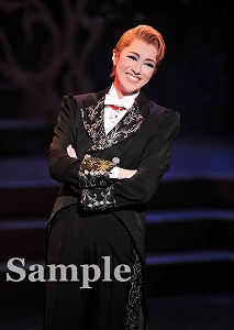 北翔海莉 舞台写真／月組梅田芸術劇場シアター・ドラマシティ公演『THE MERRY WIDOW』