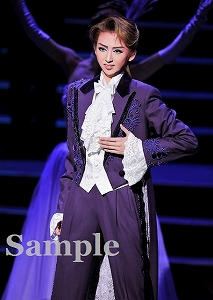 凪七瑠海 舞台写真／月組梅田芸術劇場シアター・ドラマシティ公演『THE MERRY WIDOW』