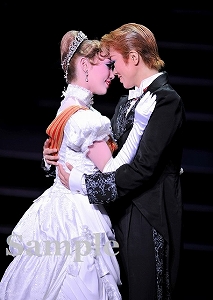 北翔・咲妃 舞台写真／月組梅田芸術劇場シアター・ドラマシティ公演『THE MERRY WIDOW』