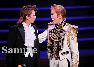 北翔・凪七 舞台写真／月組梅田芸術劇場シアター・ドラマシティ公演『THE MERRY WIDOW』