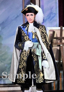 十輝いりす 舞台写真／星組大劇場公演『眠らない男・ナポレオン ―愛と栄光の涯（はて）に―』