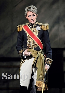 紅 ゆずる 舞台写真／星組大劇場公演『眠らない男・ナポレオン ―愛と栄光の涯（はて）に―』