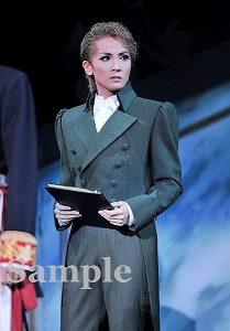 壱城あずさ 舞台写真／星組大劇場公演『眠らない男・ナポレオン ―愛と栄光の涯（はて）に―』