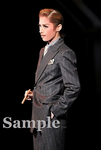 明日海 りお ポケットスチール／花組大劇場公演『ラスト・タイクーン ―ハリウッドの帝王、不滅の愛―』『TAKARAZUKA ∞ 夢眩』